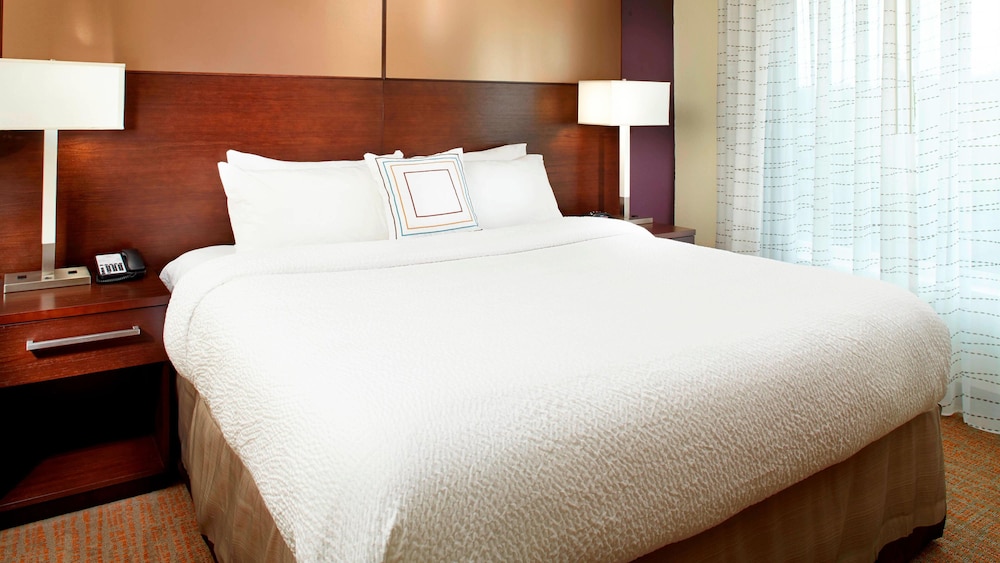 Suite, 1 Bedroom (Mobility/Hearing Accessible, Tub) photo 1