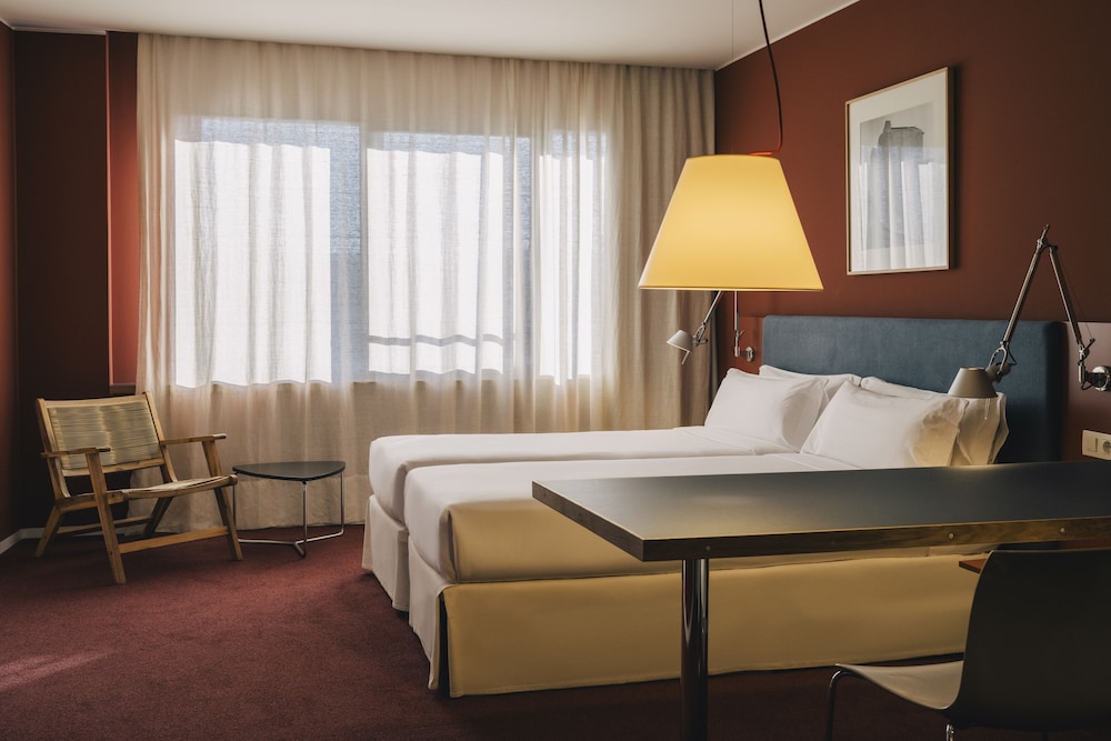 Standard Double or Twin Room - Photo 3