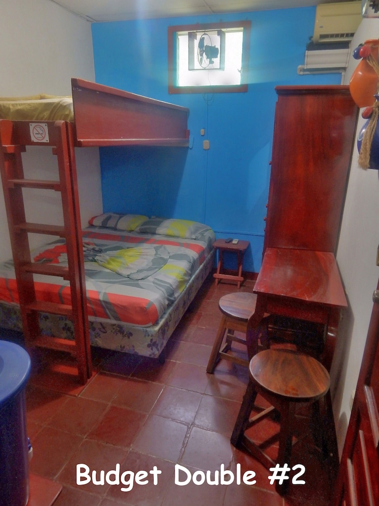 Economy Double Room photo 1