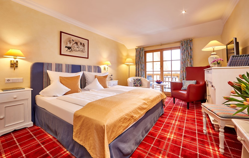 Double Room, Balcony (West)