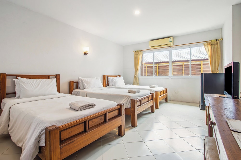 Triple Room - Photo 1