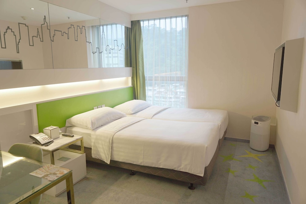 Greenery Room photo 2