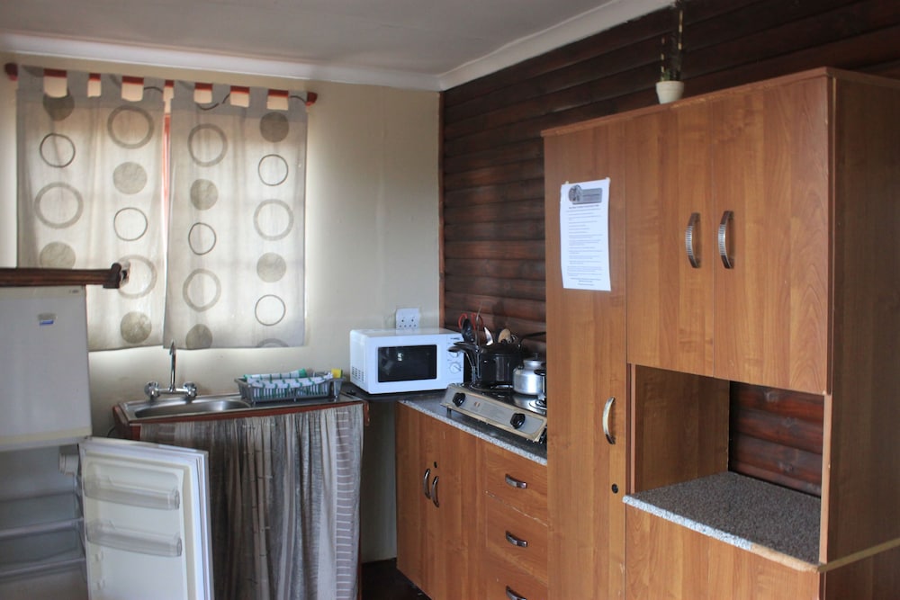 Zebra Log Cabin photo 2