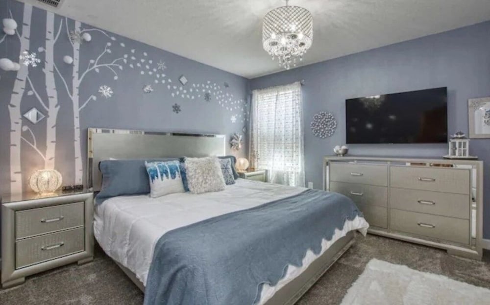 House, Multiple Bedrooms