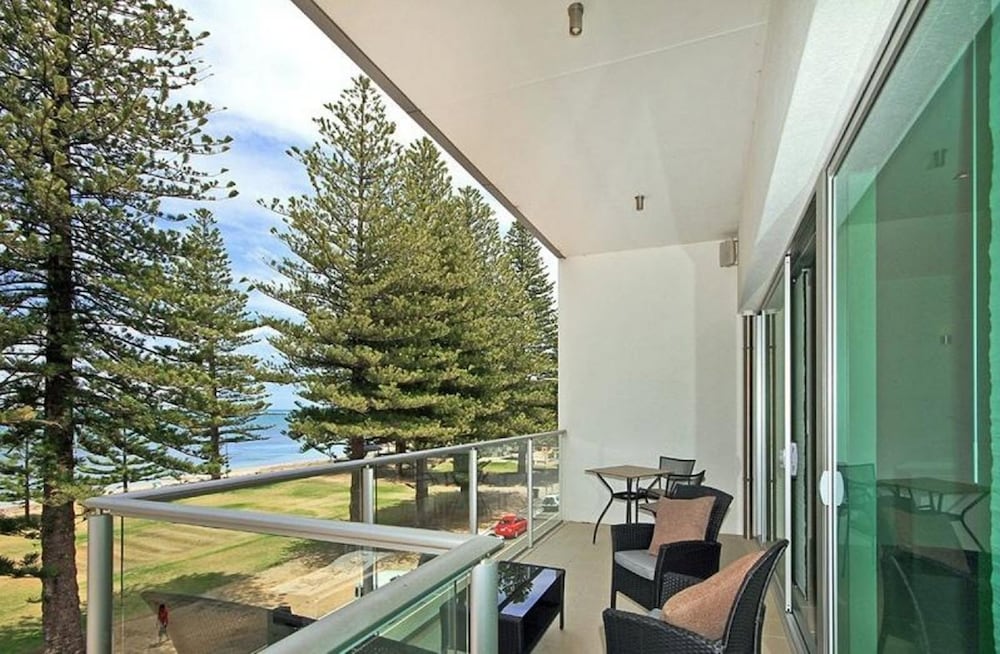 Penthouse, Multiple Bedrooms (SPECIAL) photo 3