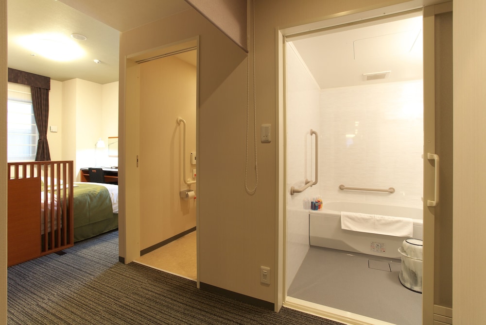 Accessible Twin Room, Non Smoking (No cleaning Service) - Photo 3