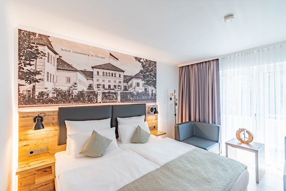 Comfort Double Room, Courtyard View photo 3