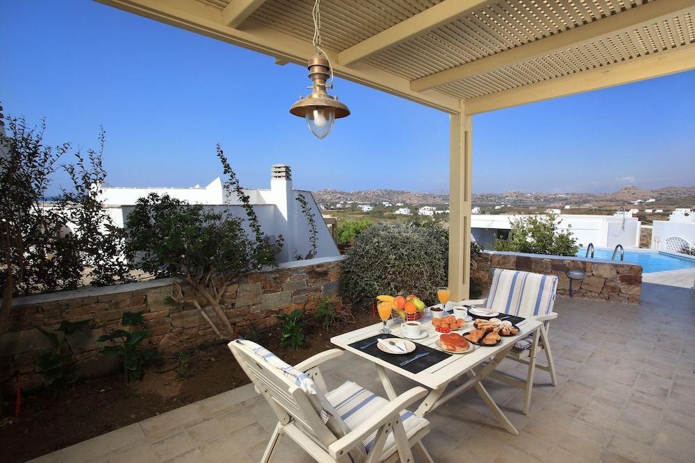 Junior Villa, 1 Bedroom, Private Pool, Sea View photo 2