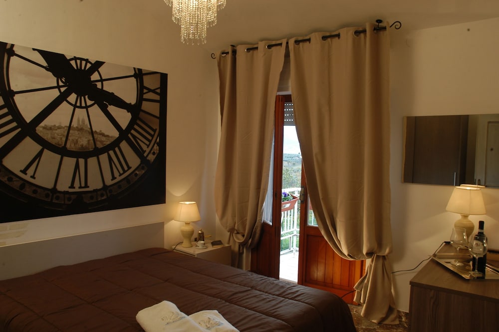 Classic Double Room, Garden View photo 1