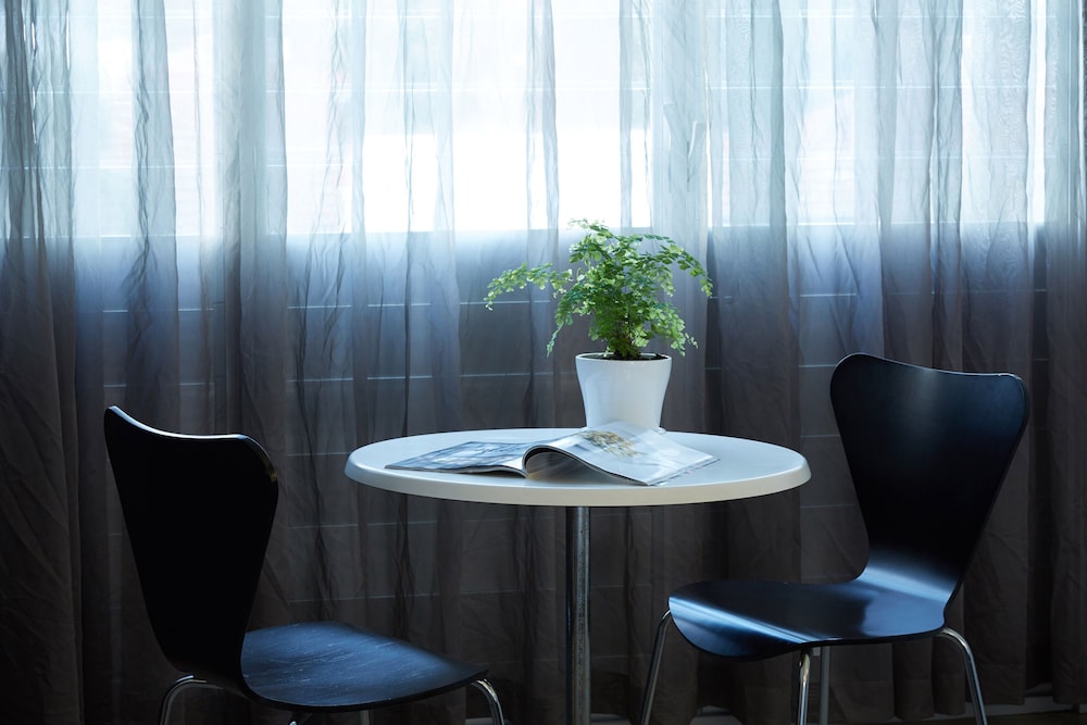 Studio Apartment - Photo 6