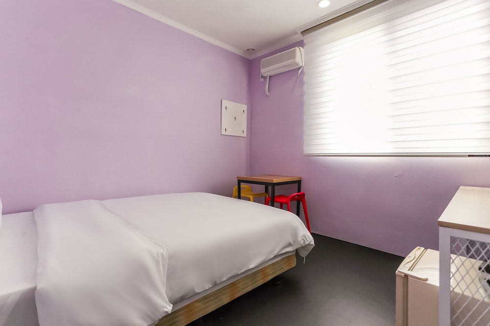Economy Double Room photo 1