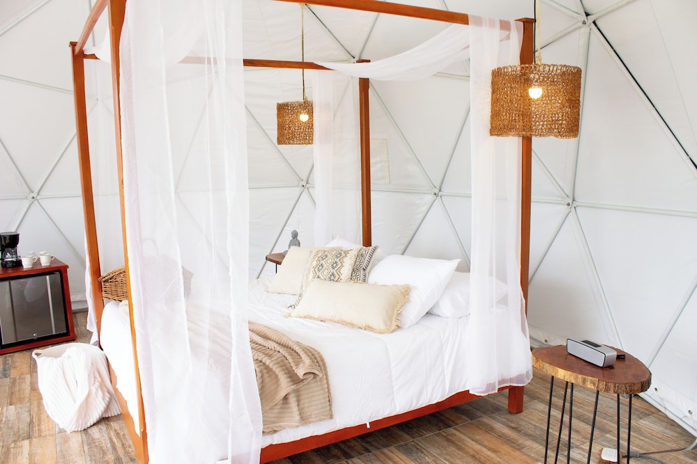Deluxe Double Room, Patio, Courtyard View photo 1
