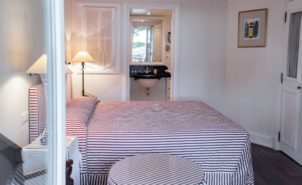 Superior Double Room, Balcony, Pool View - Photo 5