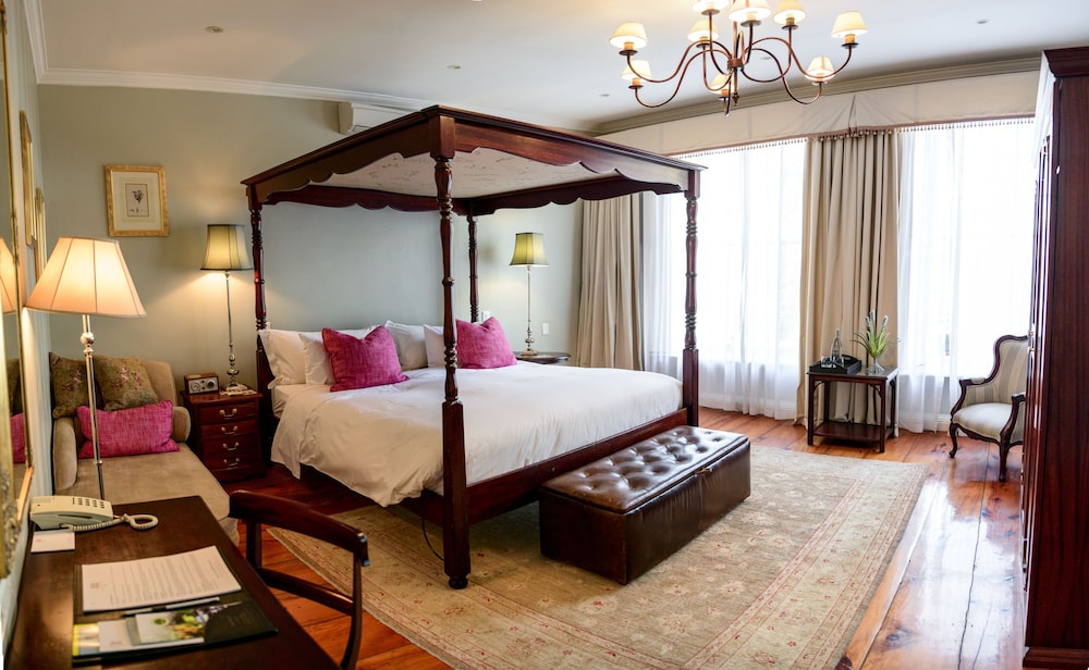 Luxury Room - Photo 17
