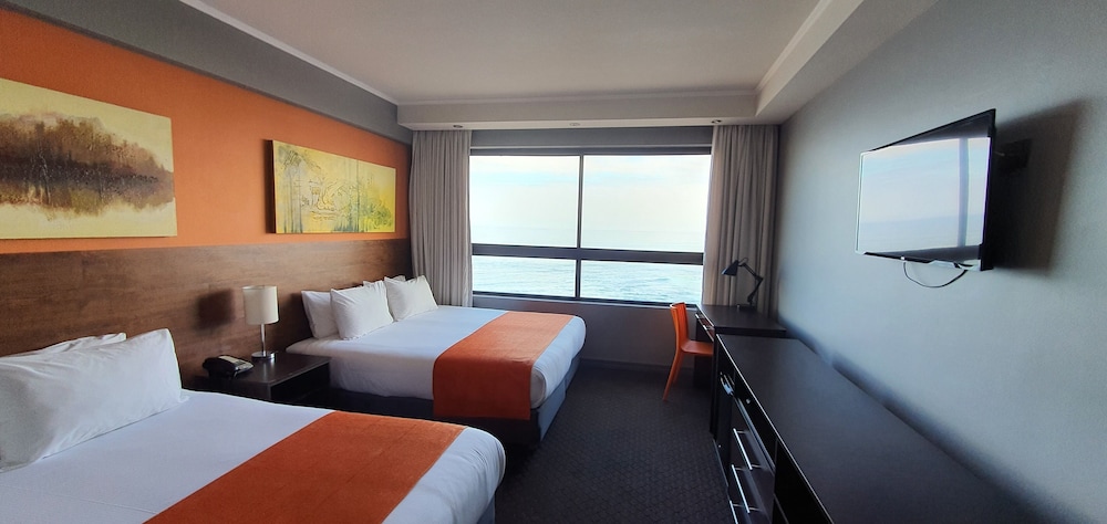 Superior Room, 2 Queen Beds, Sea View - Photo 3