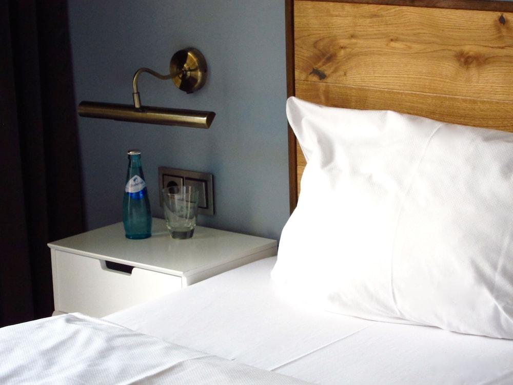 Standard Double or Twin Room photo 2