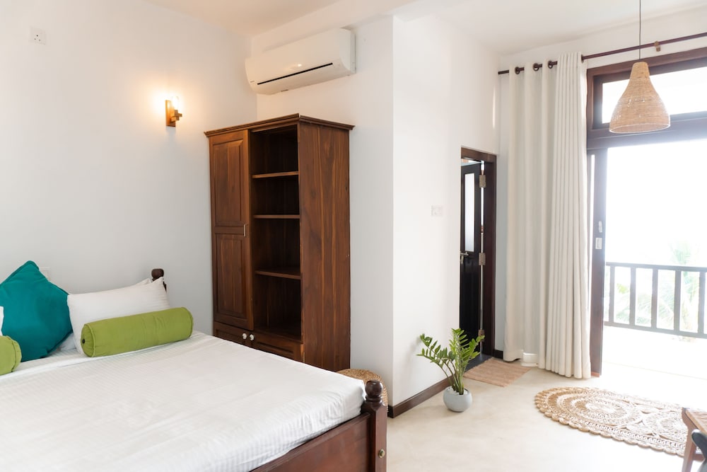 Standard Room with Sea View photo 2