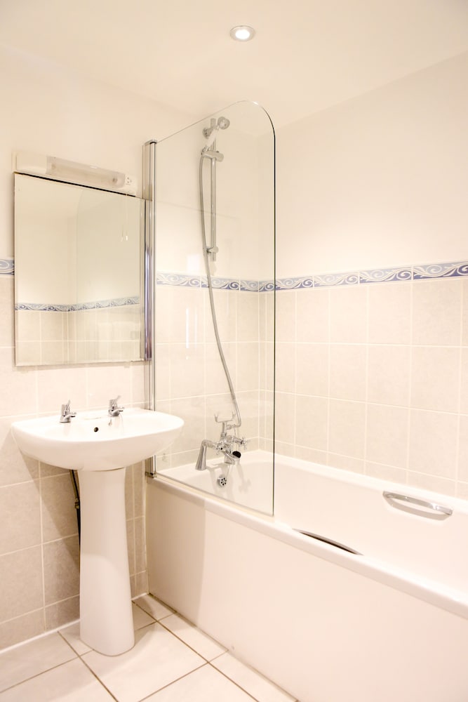 Family Double or Twin Room - Photo 4