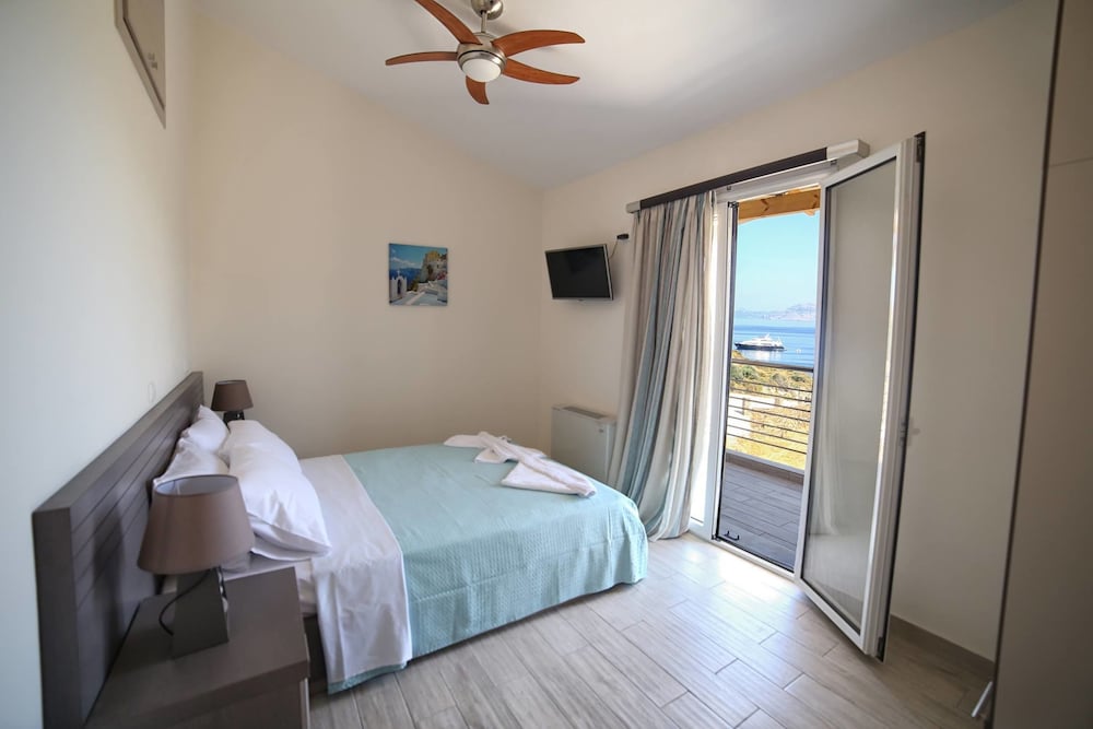 Duplex, 1 Bedroom, Sea View photo 1