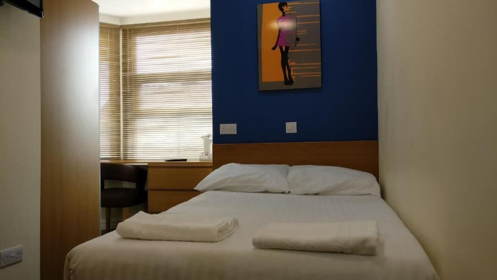Superior Room, Multiple Beds (Family of 4) photo 2