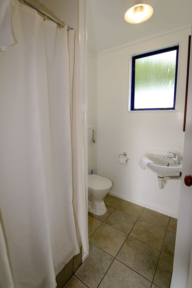 Studio Unit with Bunkroom photo 3