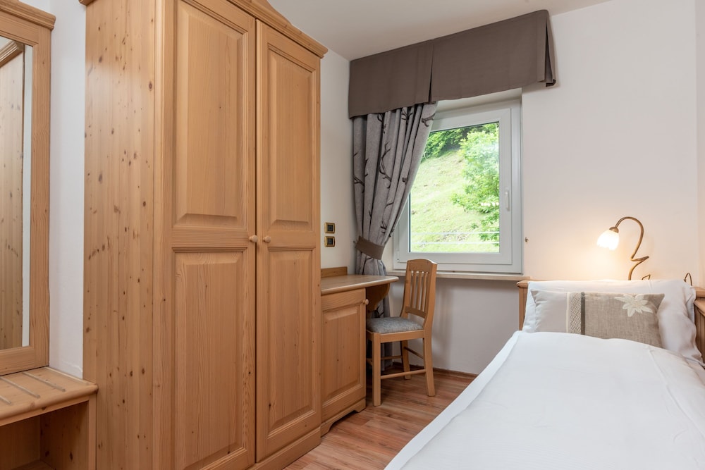 Standard Single Room - Photo 1