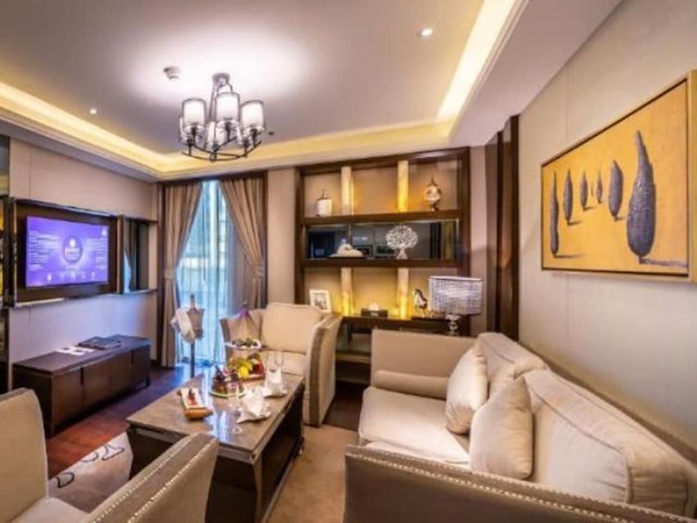 Premium Double Room, 1 King Bed, Garden View