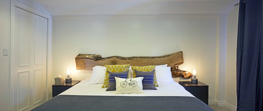 Traditional Room, 1 King Bed