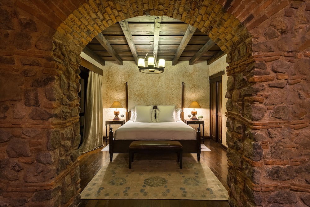 Suite, 1 King Bed (Master)