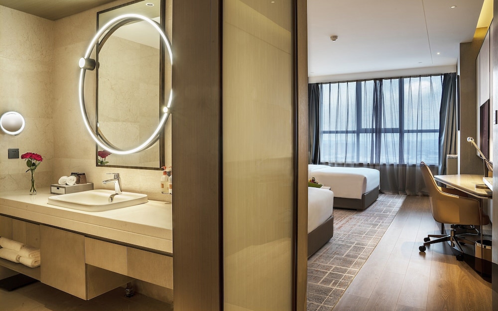 Standard Room, 2 Twin Beds - Photo 3
