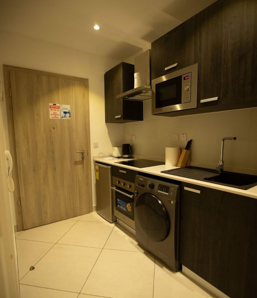 Luxury Studio Suite, Balcony, City View