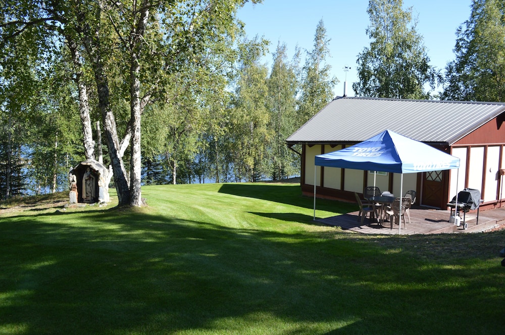 Cordova Cabin photo 2
