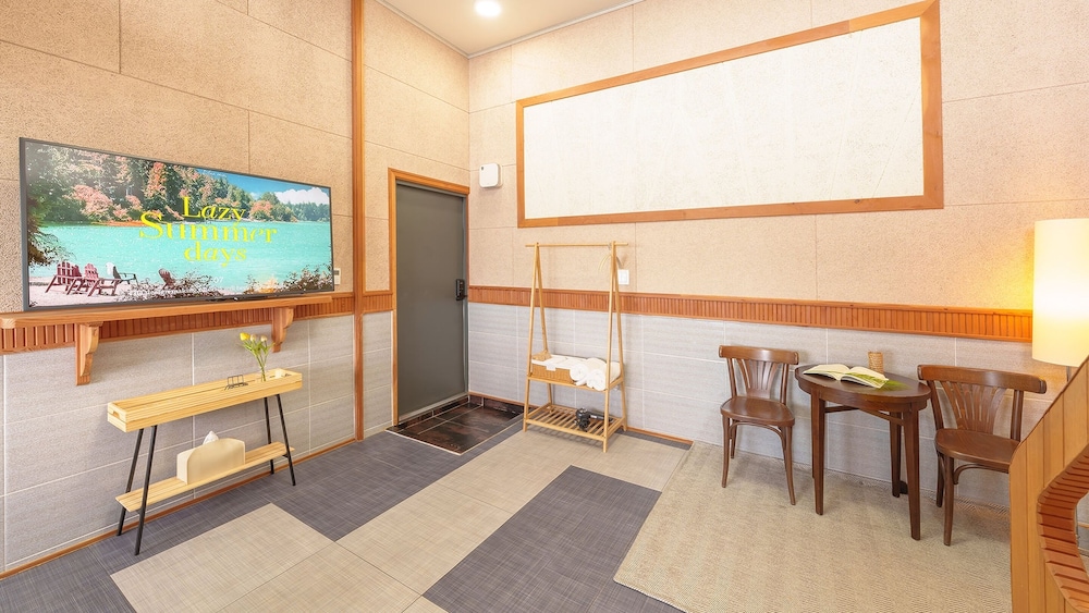 Basic Room, 1 Bedroom (Room 301) photo 3