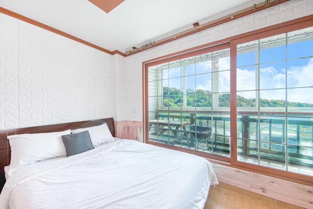 Basic Room, 1 Bedroom (Nakjo ( F2 )) - Photo 8