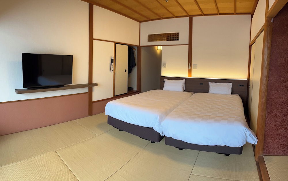 Japanese style twin room, Non Smoking photo 3