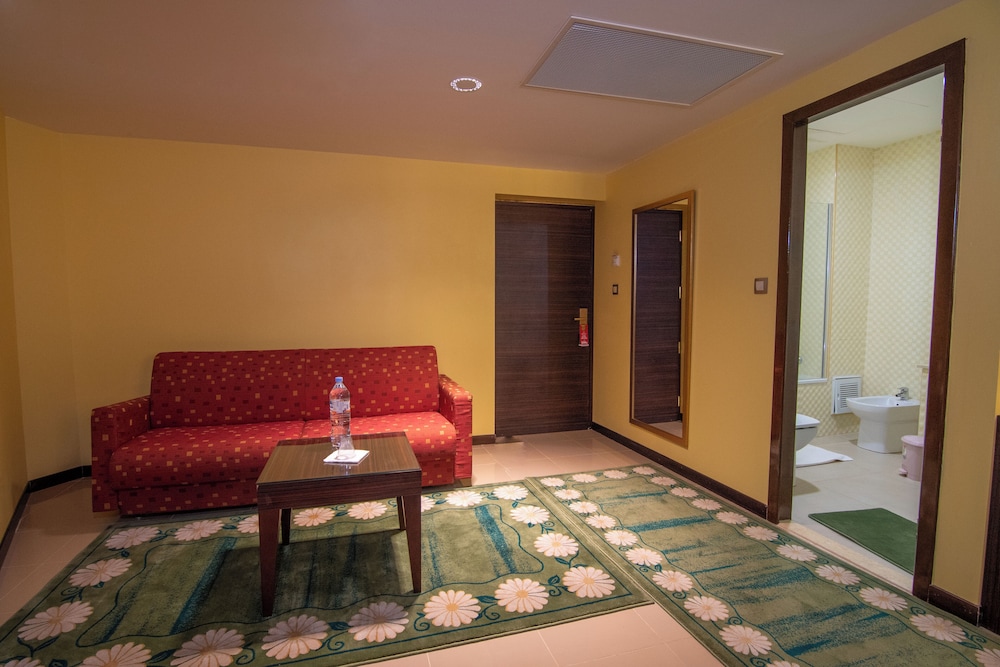 Luxury Room, Balcony, City View photo 2