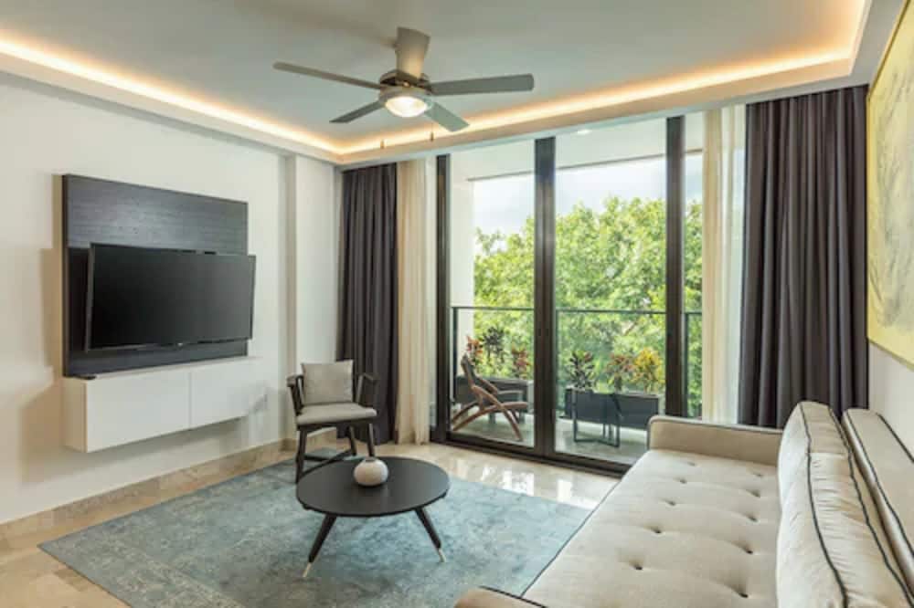 One Bedroom Suite - Photo 14