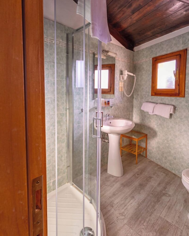 Superior Room - Photo 2