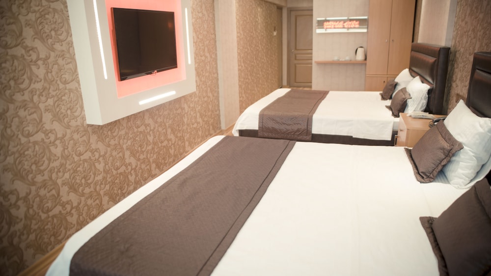 Basic Double or Twin Room photo 1