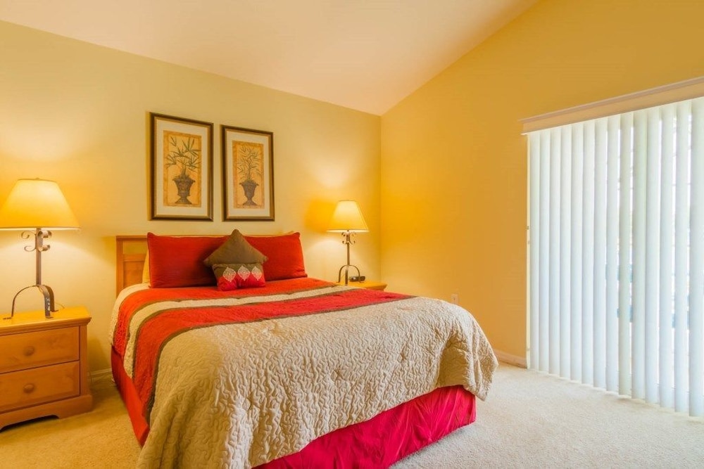 House, 4 Bedrooms photo 3
