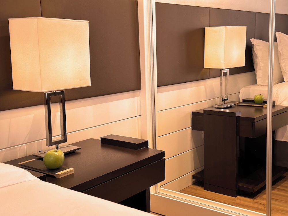 Deluxe Twin Room photo 2