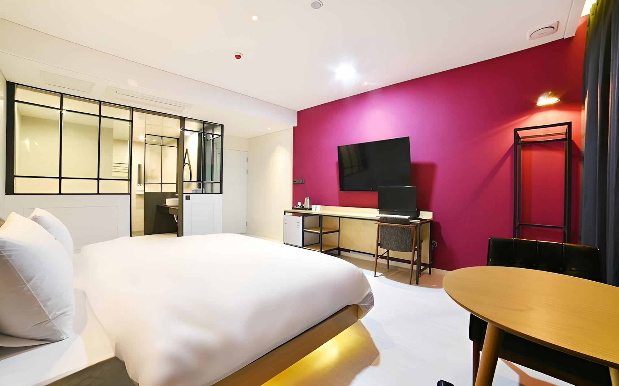 Room (Premium (spa)) - Photo 2