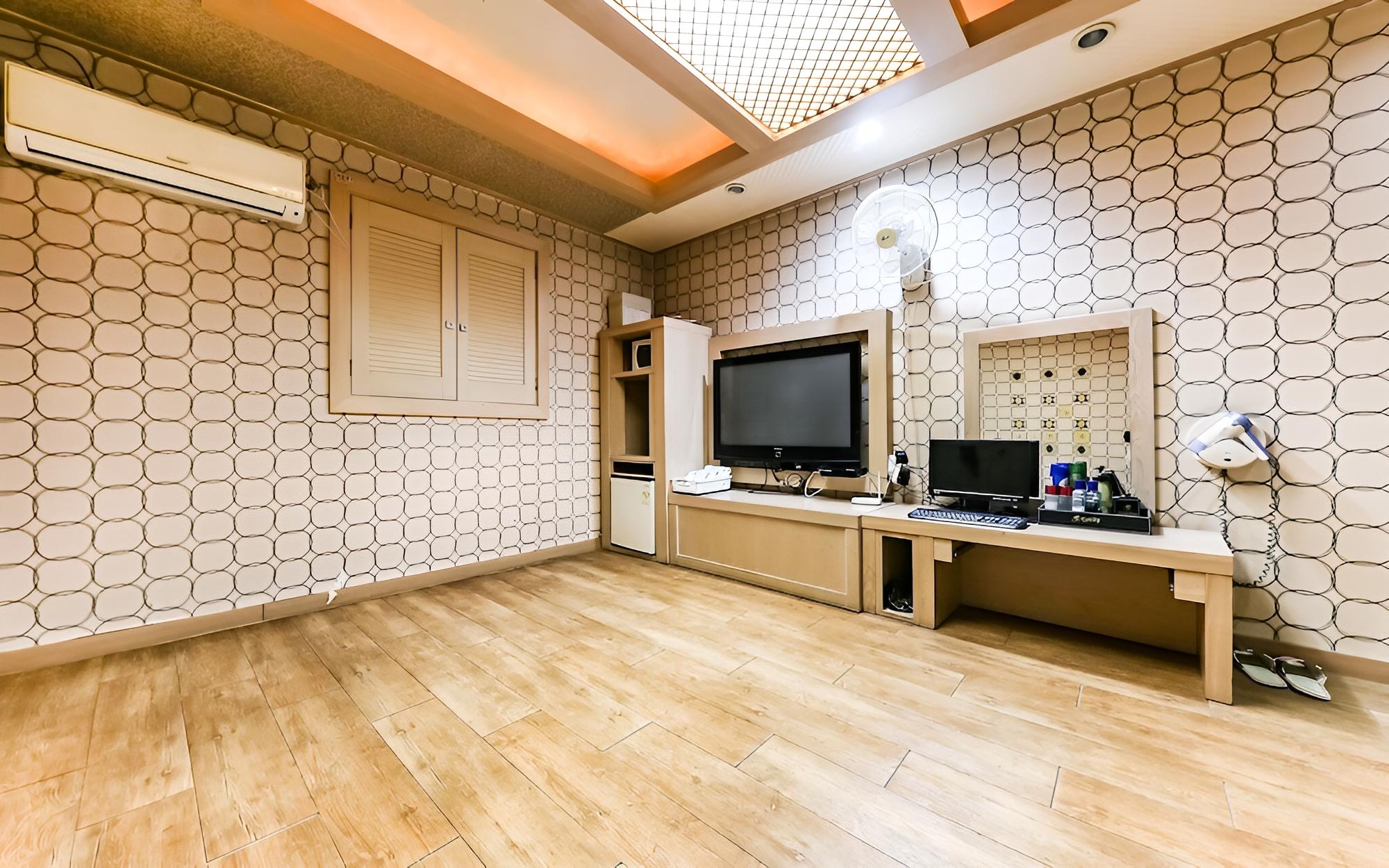 Room (On-dol) - Photo 4
