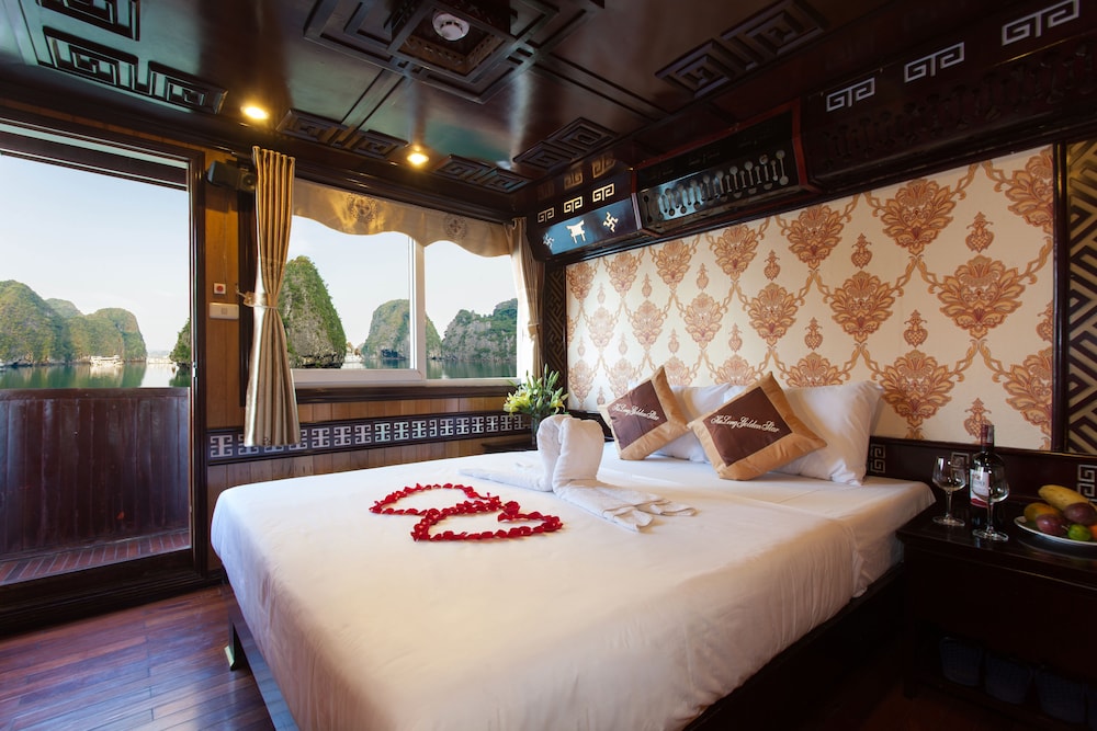 Deluxe Double or Twin Room photo 1