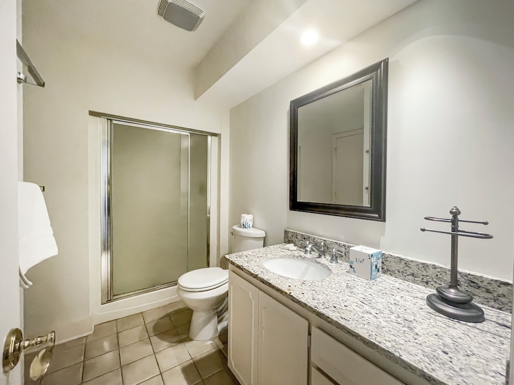 Villa, Multiple Beds, Kitchen, Garden View (742 Schooner Court)