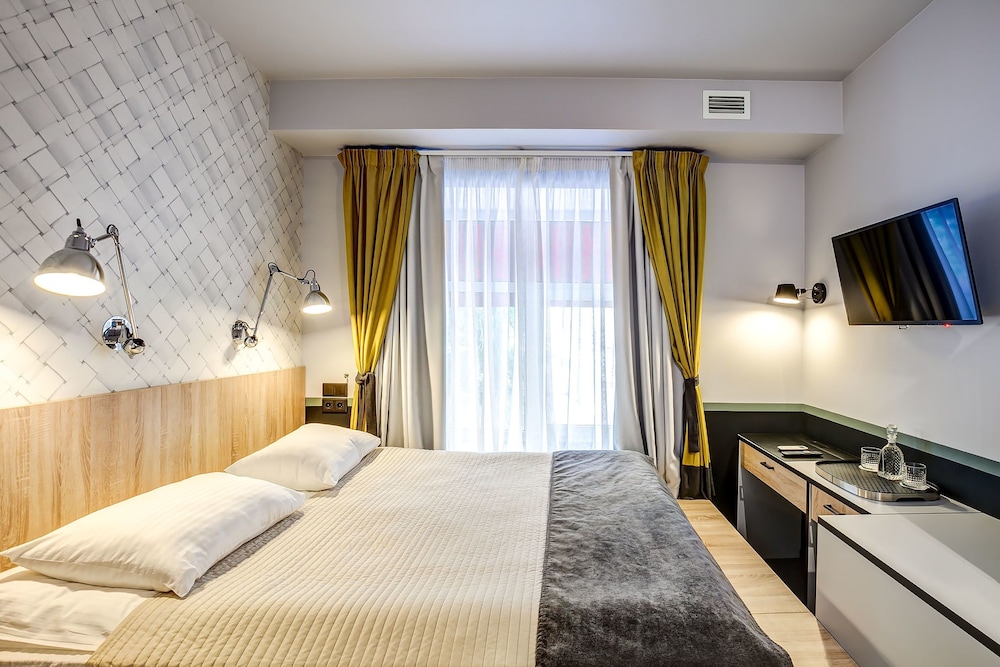 Standard Double Room photo 1