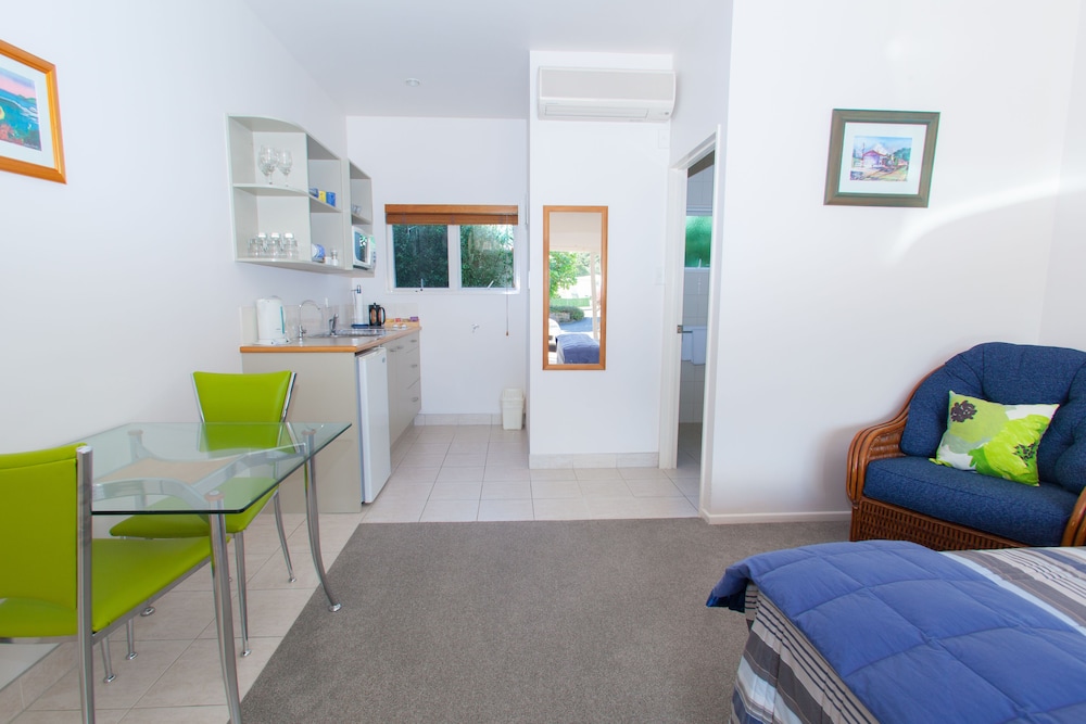 Ground Floor Studio