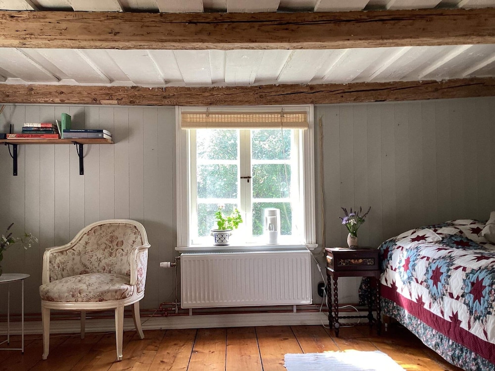 House photo 2