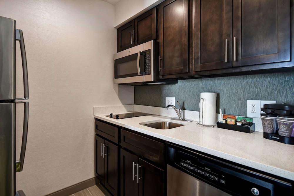 Suite, 2 Queen Beds, Accessible (Hearing)