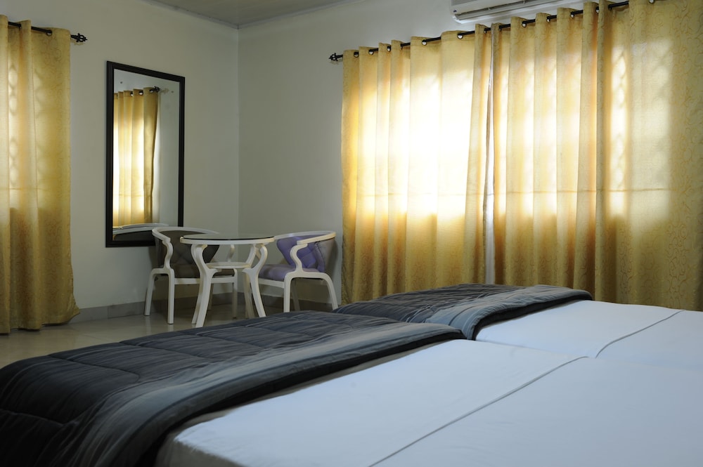 Standard Room photo 2